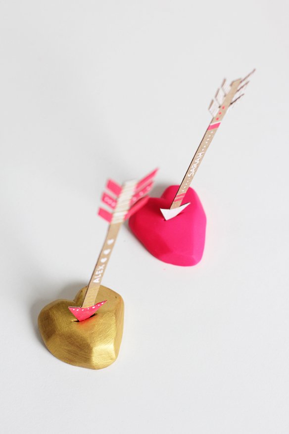DIY Love Struck Place Cards