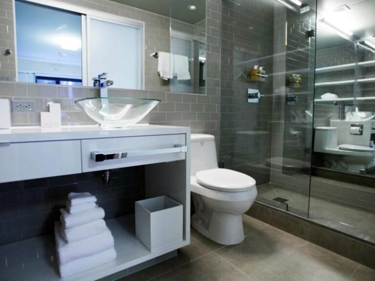 Best Sanitary Solutions for Waste Disposal in Women's Restrooms